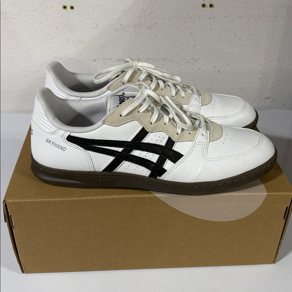 Asics Skyhand Size 10 - Picture 2 of 8